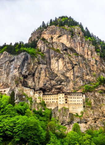 Paket Tur (Sümela-Karaca-Zigana-Hamsiköy)